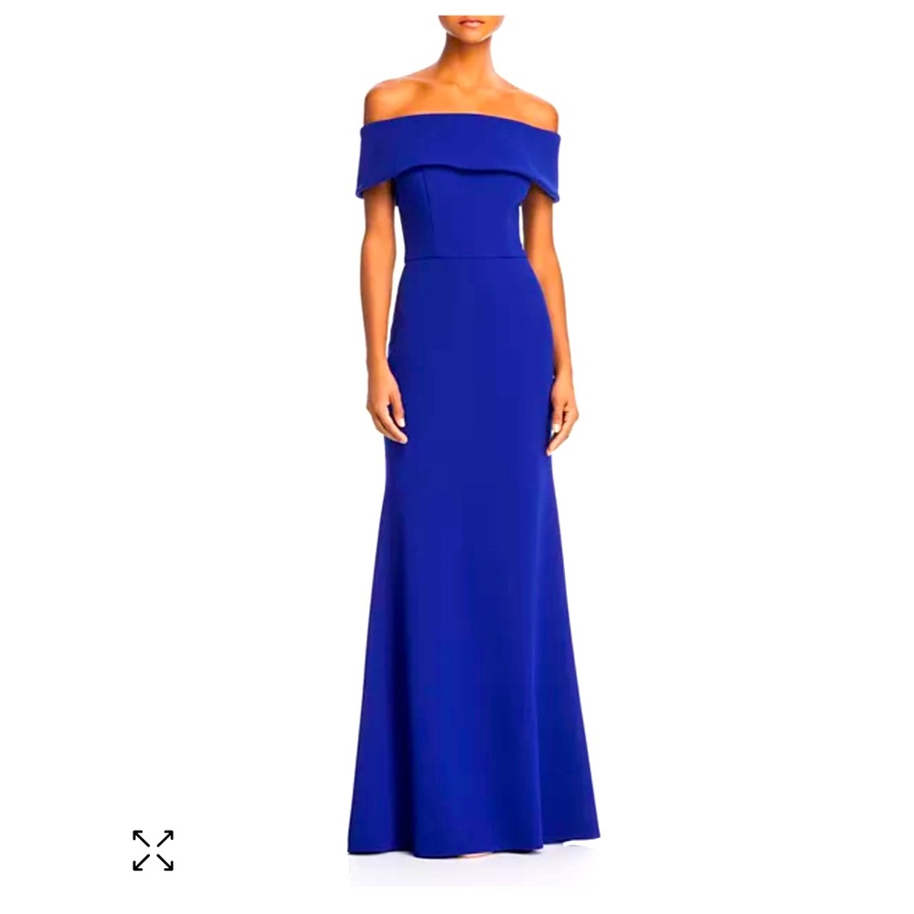 AQUA Off-The-Shoulder Scuba Crepe Gown size 8